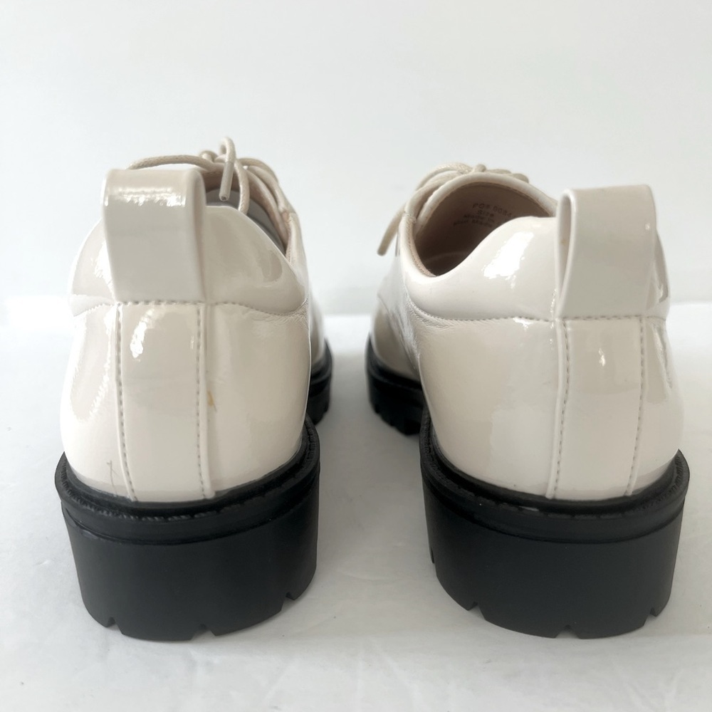 Journee Collection Women Zina Oxford Lace-Up Lug Sole Loafer Shoes Size 6 WD NIB - Picture 13 of 14